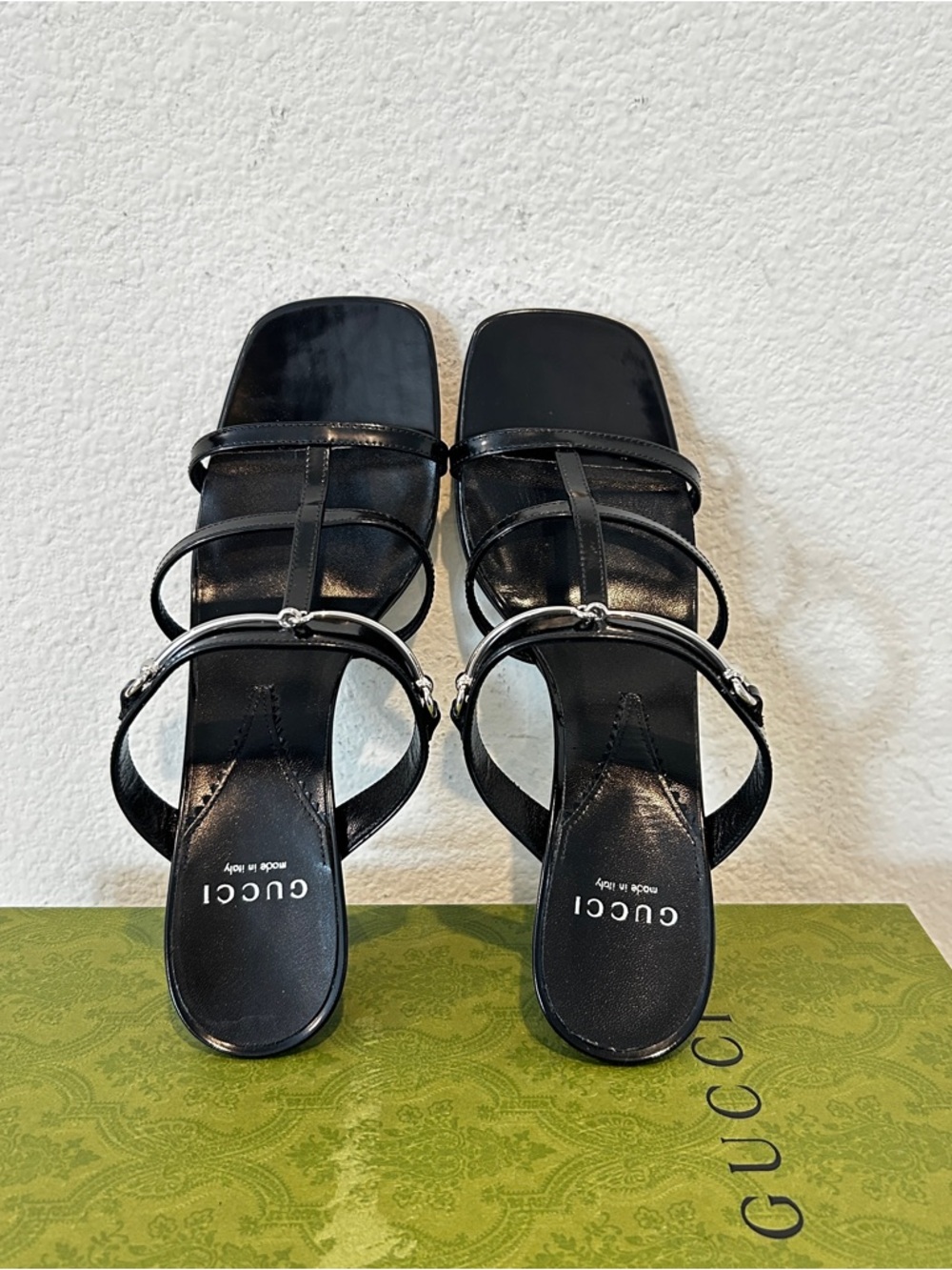NIB Gucci Women Horsebit 75mm Sandals Black, Size 37, Retail $920 - Picture 4 of 9
